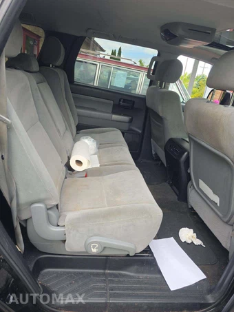 2012 Toyota Sequoia SR5 – miniatura 17