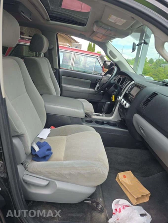 2012 Toyota Sequoia SR5 – miniatura 19