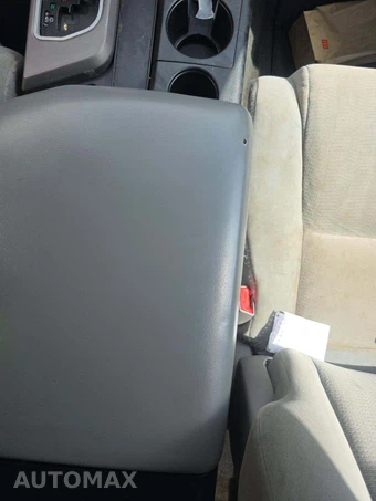 2012 Toyota Sequoia SR5 – miniatura 22