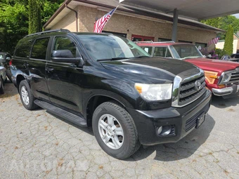 2012 Toyota Sequoia SR5 – miniatura 4