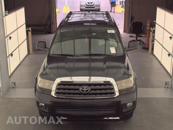 2012 Toyota Sequoia SR5 – miniatura 2