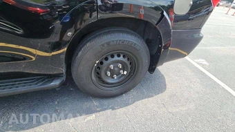 2012 Toyota Sequoia SR5 – miniatura 21