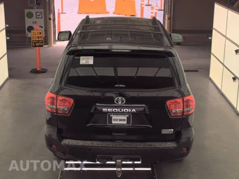 2012 Toyota Sequoia SR5 – miniatura 5