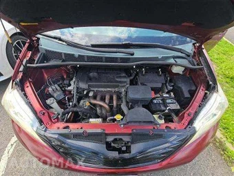 2012 Toyota Sienna 7-Passenger 119.3" WB – miniatura 31