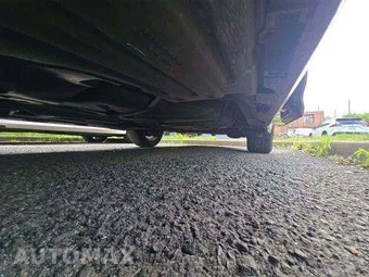 2012 Toyota Sienna 7-Passenger 119.3" WB – miniatura 7