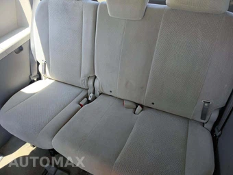 2012 Toyota Sienna LE 8-Passenger 119.3" WB - miniatura 14