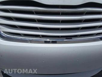 2012 Toyota Sienna LE 8-Passenger 119.3" WB - miniatura 26