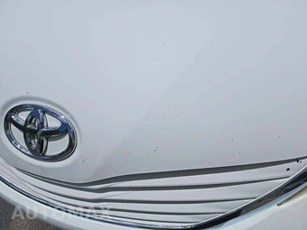2012 Toyota Sienna LE 8-Passenger 119.3" WB - miniatura 27
