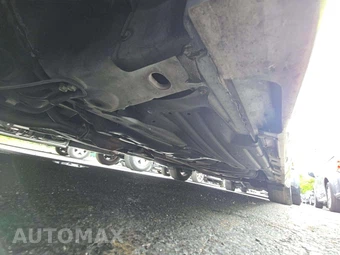 2012 Toyota Sienna LE 8-Passenger 119.3" WB - miniatura 7