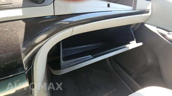 2012 Toyota Sienna LE 8-Passenger 119.3" WB - miniatura 20