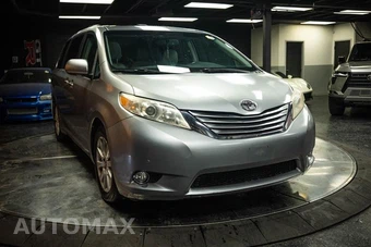 2012 Toyota Sienna Limited 7-Passenger 119.3" WB - miniatura 5