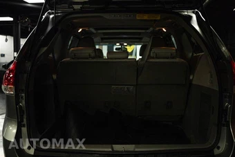 2012 Toyota Sienna Limited 7-Passenger 119.3" WB - miniatura 7
