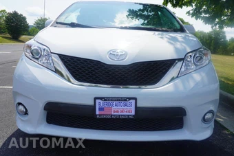 2012 Toyota Sienna SE 8-Passenger 119.3" WB - miniatura 2