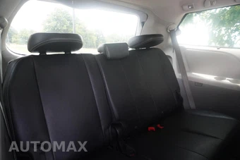 2012 Toyota Sienna SE 8-Passenger 119.3" WB - miniatura 22