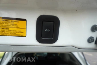 2012 Toyota Sienna SE 8-Passenger 119.3" WB - miniatura 28