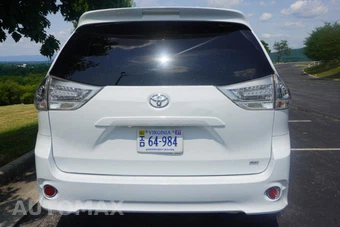 2012 Toyota Sienna SE 8-Passenger 119.3" WB - miniatura 6