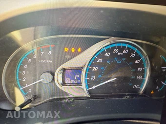 2012 Toyota Sienna XLE 7-Passenger 119.3" WB - miniatura 7
