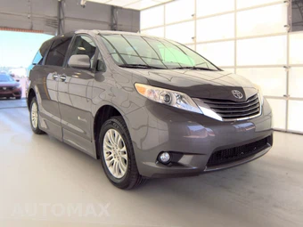 2012 Toyota Sienna XLE 8-Passenger 119.3" WB - miniatura 3