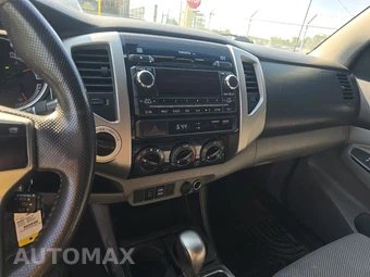 2012 Toyota Tacoma Crew Cab Medium Bed - miniatura 11