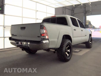 2012 Toyota Tacoma Crew Cab Medium Bed - miniatura 4