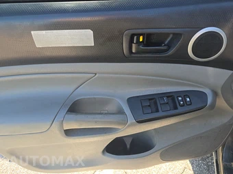2012 Toyota Tacoma Crew Cab Medium Bed - miniatura 9