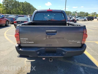 2012 Toyota Tacoma PreRunner Crew Cab Medium Bed - miniatura 4
