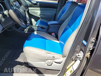 2012 Toyota Tacoma PreRunner Crew Cab Medium Bed - miniatura 7