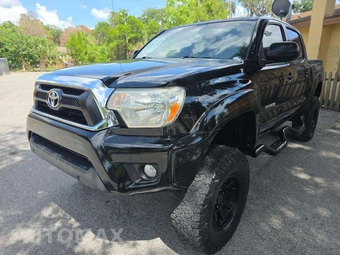 2012 Toyota Tacoma PreRunner Crew Cab Medium Bed