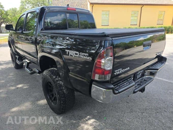 2012 Toyota Tacoma PreRunner Crew Cab Medium Bed - miniatura 2