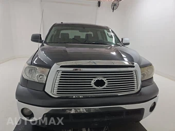 2012 Toyota Tundra Limited Crew Cab Short Bed - miniatura 2