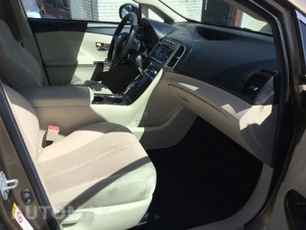 2012 Toyota Venza LE - miniatura 9