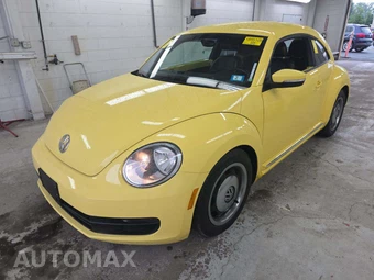 2012 Volkswagen Beetle 2.5L Hatchback