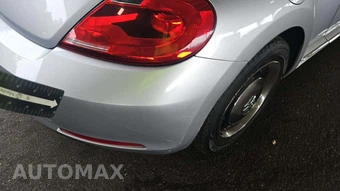 2012 Volkswagen Beetle 2.5L Hatchback – miniatura 24