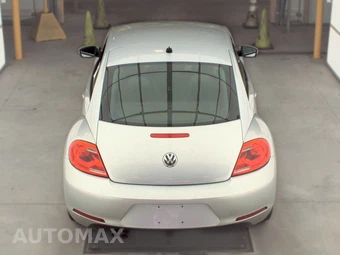 2012 Volkswagen Beetle 2.5L Hatchback – miniatura 5
