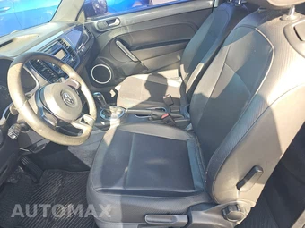 2012 Volkswagen Beetle 2.5L Hatchback – miniatura 7
