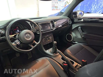 2012 Volkswagen Beetle 2.5L Hatchback w/Sunroof - miniatura 10