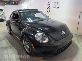 2012 Volkswagen Beetle 2.5L Hatchback w/Sunroof - miniatura 4