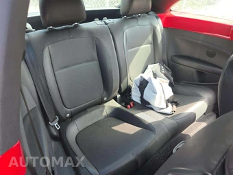 2012 Volkswagen Beetle 2.5L Hatchback w/Sunroof - miniatura 16