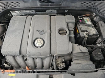 2012 Volkswagen Beetle 2.5L Hatchback w/Sunroof - miniatura 16