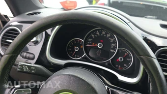 2012 Volkswagen Beetle 2.5L Hatchback w/Sunroof - miniatura 35