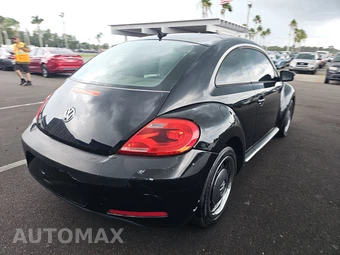 2012 Volkswagen Beetle 2.5L Hatchback w/Sunroof - miniatura 4