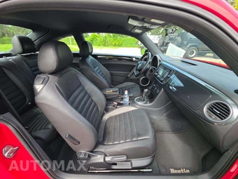 2012 Volkswagen Beetle Turbo Hatchback - miniatura 18