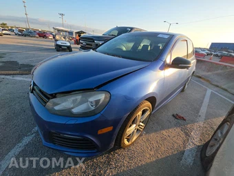 2012 Volkswagen Golf R w/Sunroof & Navigation