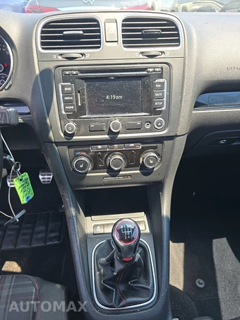 2012 Volkswagen GTI w/Sunroof & Navigation - miniatura 11