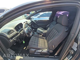 2012 Volkswagen GTI w/Sunroof & Navigation - miniatura 7
