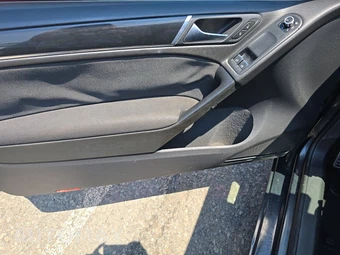 2012 Volkswagen GTI w/Sunroof & Navigation - miniatura 9