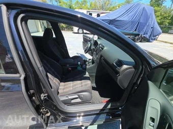 2012 Volkswagen GTI w/Sunroof & Navigation - miniatura 15