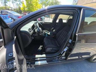2012 Volkswagen GTI w/Sunroof & Navigation - miniatura 3
