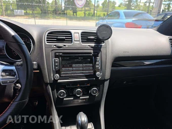 2012 Volkswagen GTI w/Sunroof & Navigation - miniatura 7