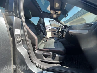 2012 Volkswagen Jetta GLI Autobahn w/Navigation - miniatura 11